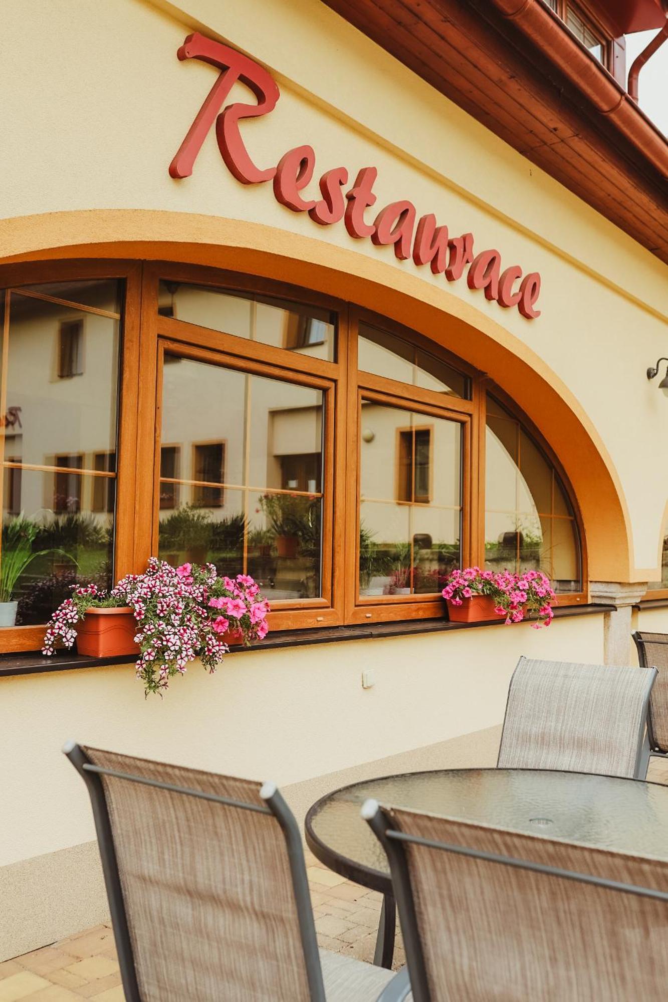 Sport - Relax Buky Hotel Frantiskovy Lazne Exterior photo